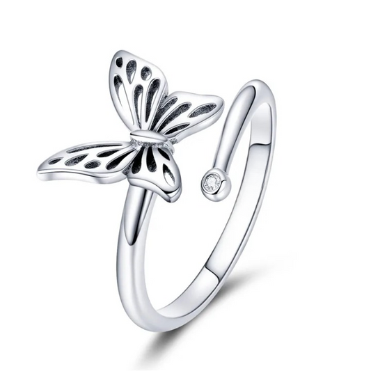 Linda Butterfly Ring