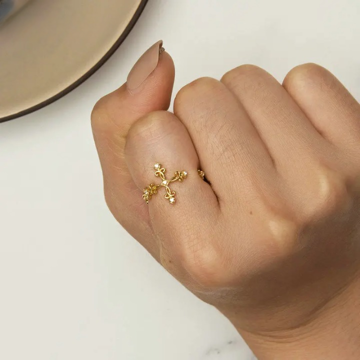 Nicolas Cross Ring