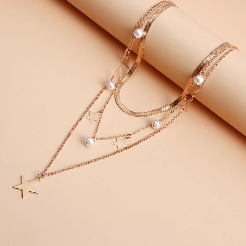 Lou Tassels Star Necklace